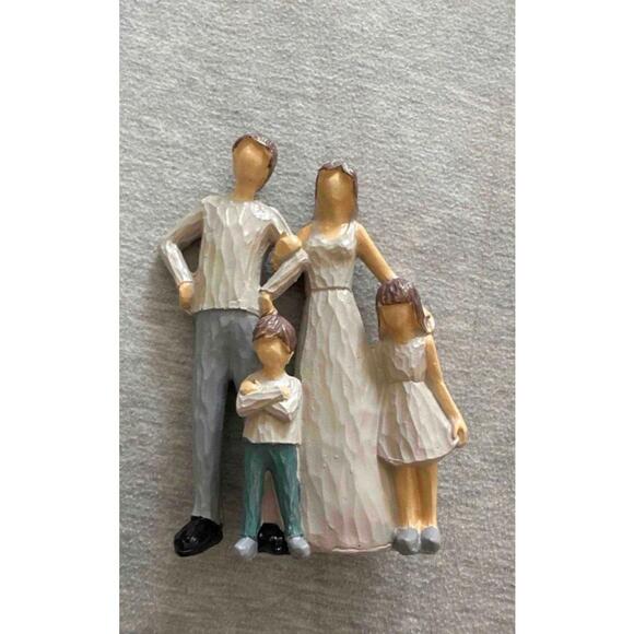 Other - resin statue